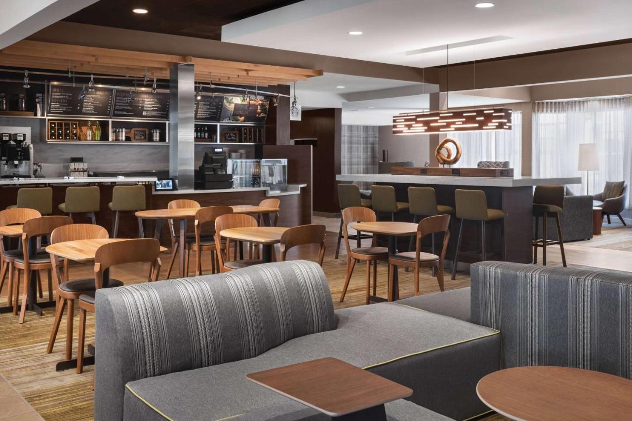 Sonesta Select Newport Middletown Hotel Exterior foto